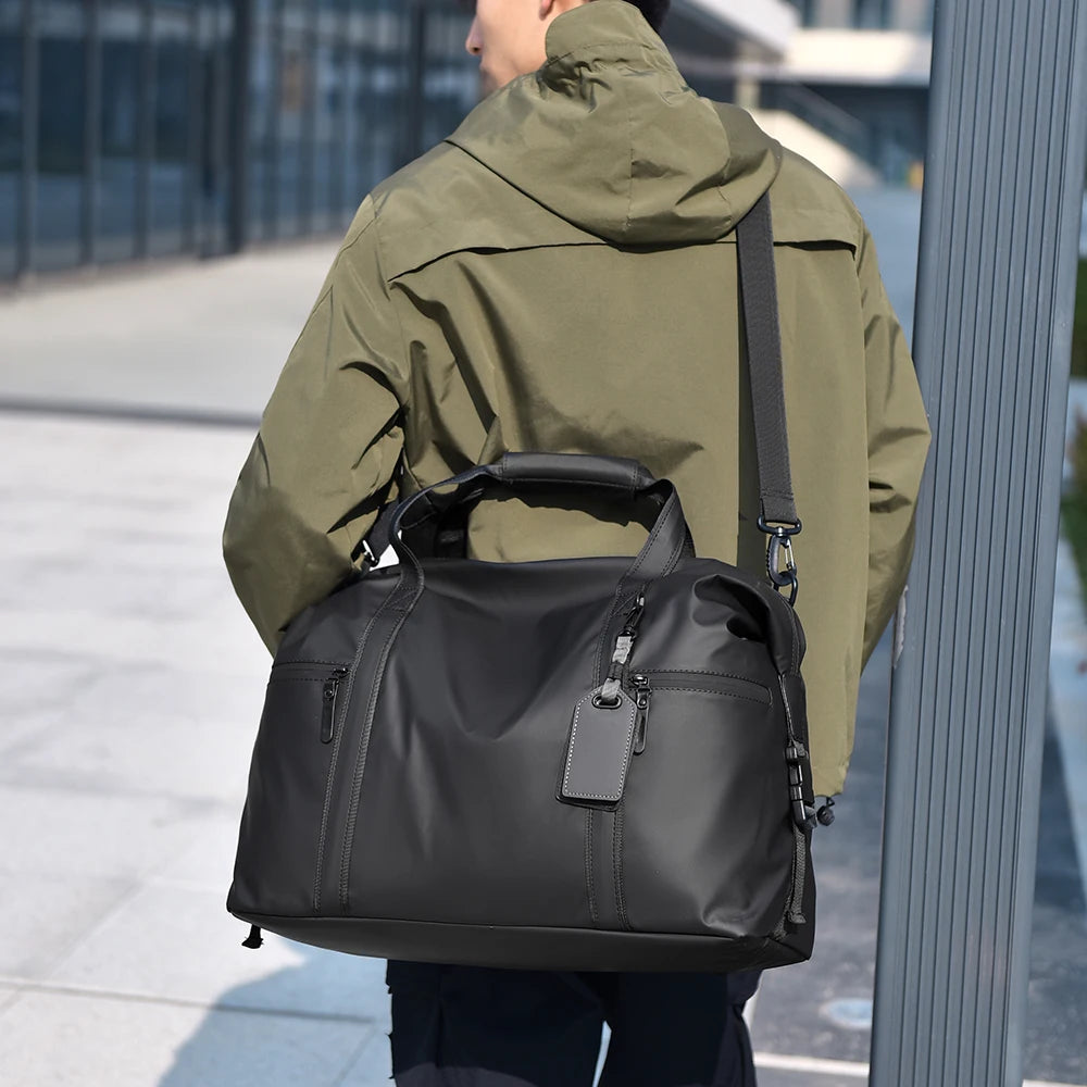 Men's Premium Gym Duffel Bag with Adjustable Strap